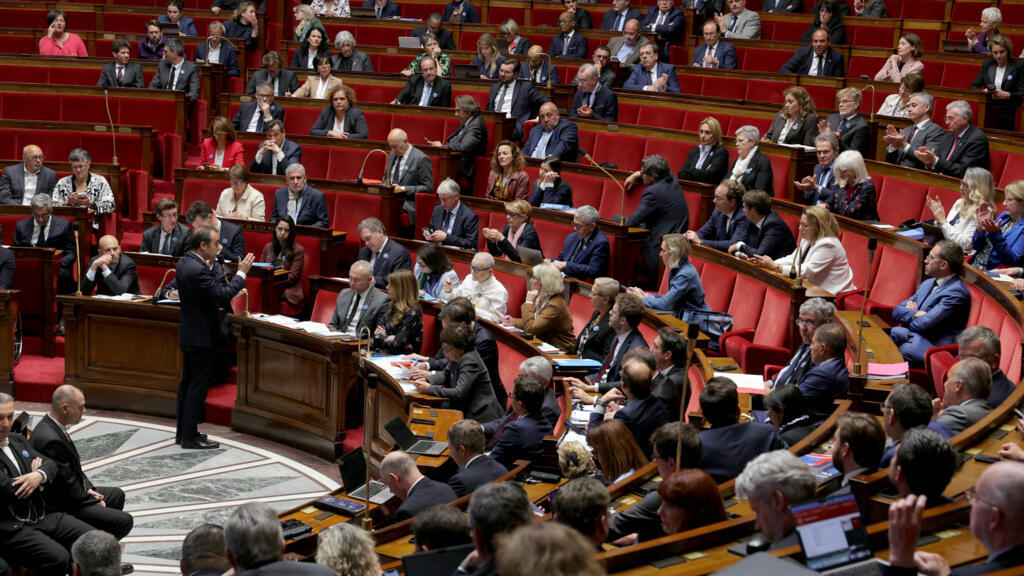France: la loi-cadre sur les restitutions de biens pillées durant la colonisation définitivement adopté