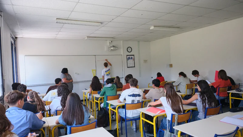 1.000 emplois sont menacés par la suppression (envisagée) de ce service: 3,3 millions de fonctionnaires pourraient ne plus être remboursés par la MGEN mais directement par l’Assurance maladie