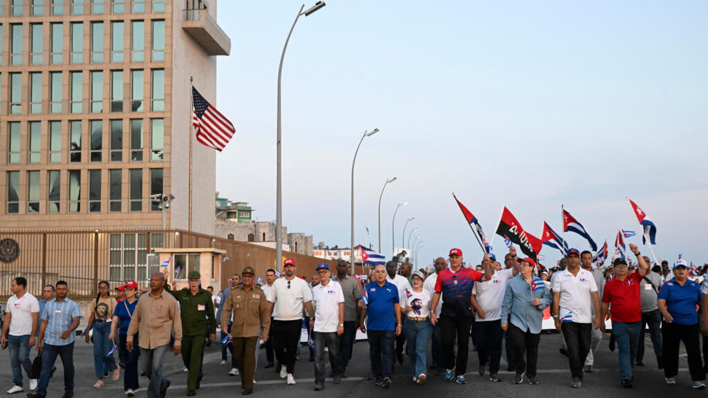 États-Unis: Donald Trump annonce un renforcement des sanctions contre Cuba