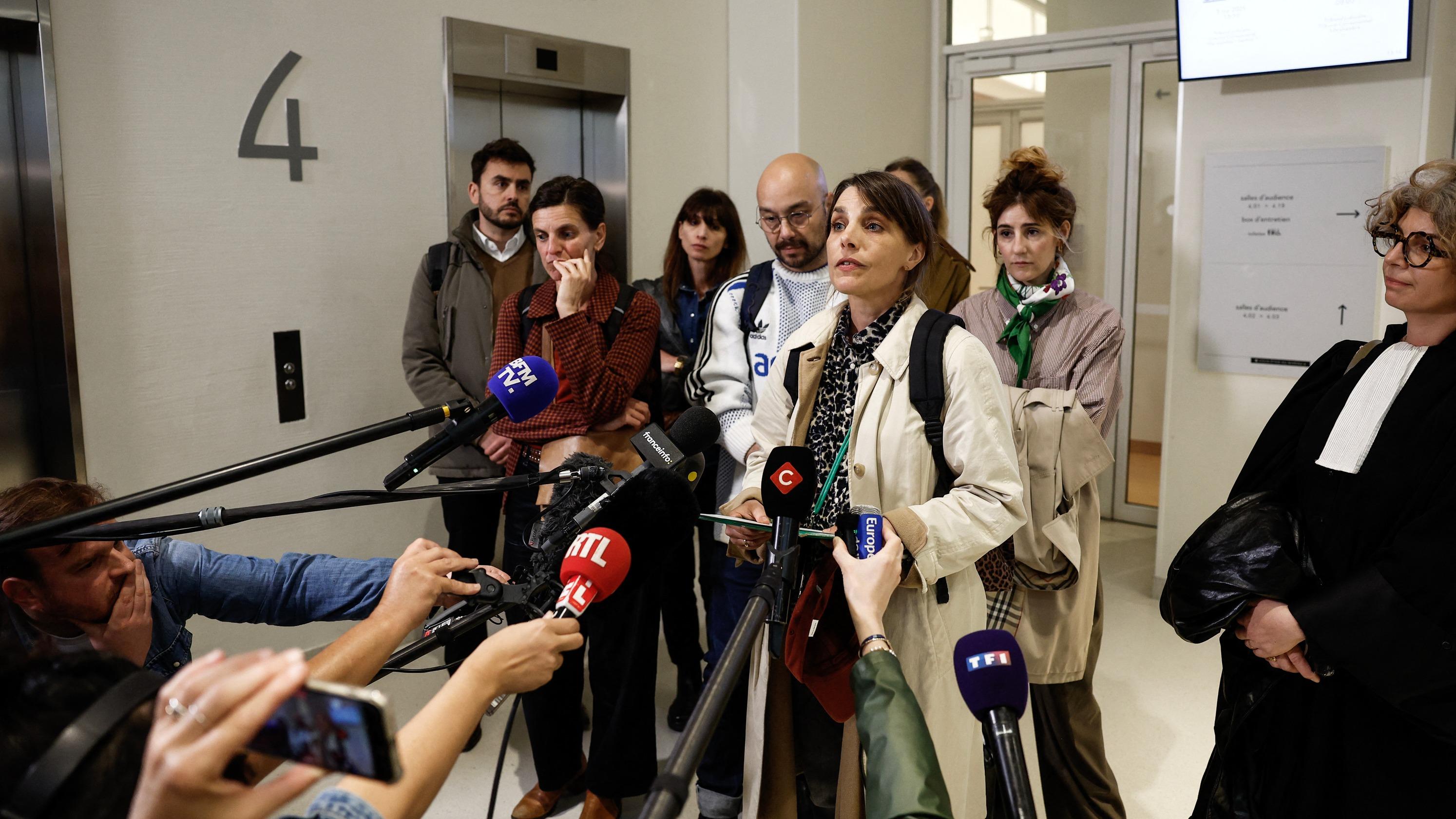 Au procès de « l’animateur préféré des enfants », l’émotion et la colère des parents