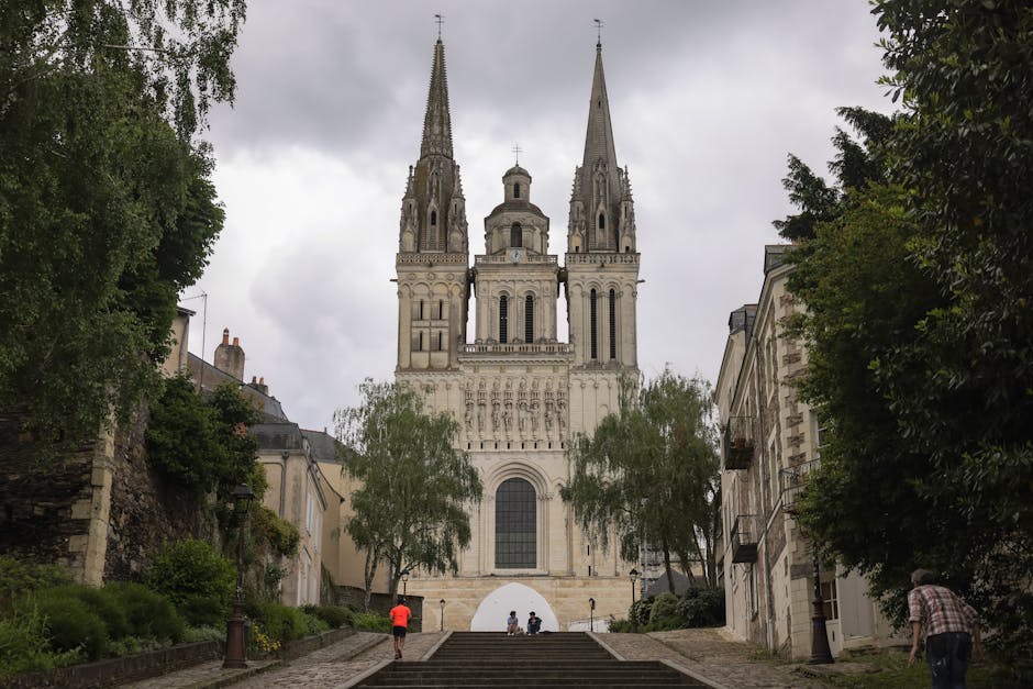 SNCF Réseau va renforcer l'axe stratégique Nantes-Angers - Les Echos