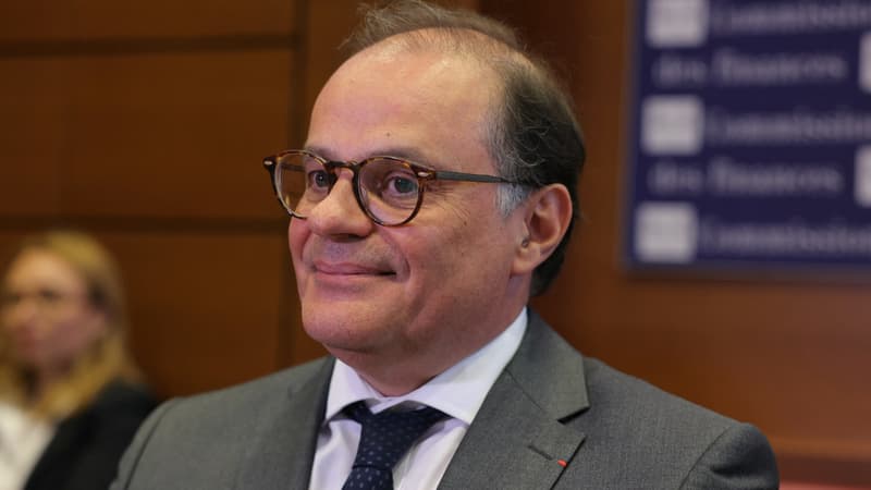 54,7% des parlementaires ont rejeté sa nomination (il en fallait 60%): le Parlement valide l'arrivée d'Emmanuel Moulin à la tête de la Banque de France