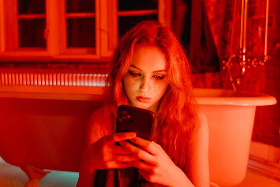 Électrocution : les risques mortels liés à l'usage du smartphone dans la baignoire