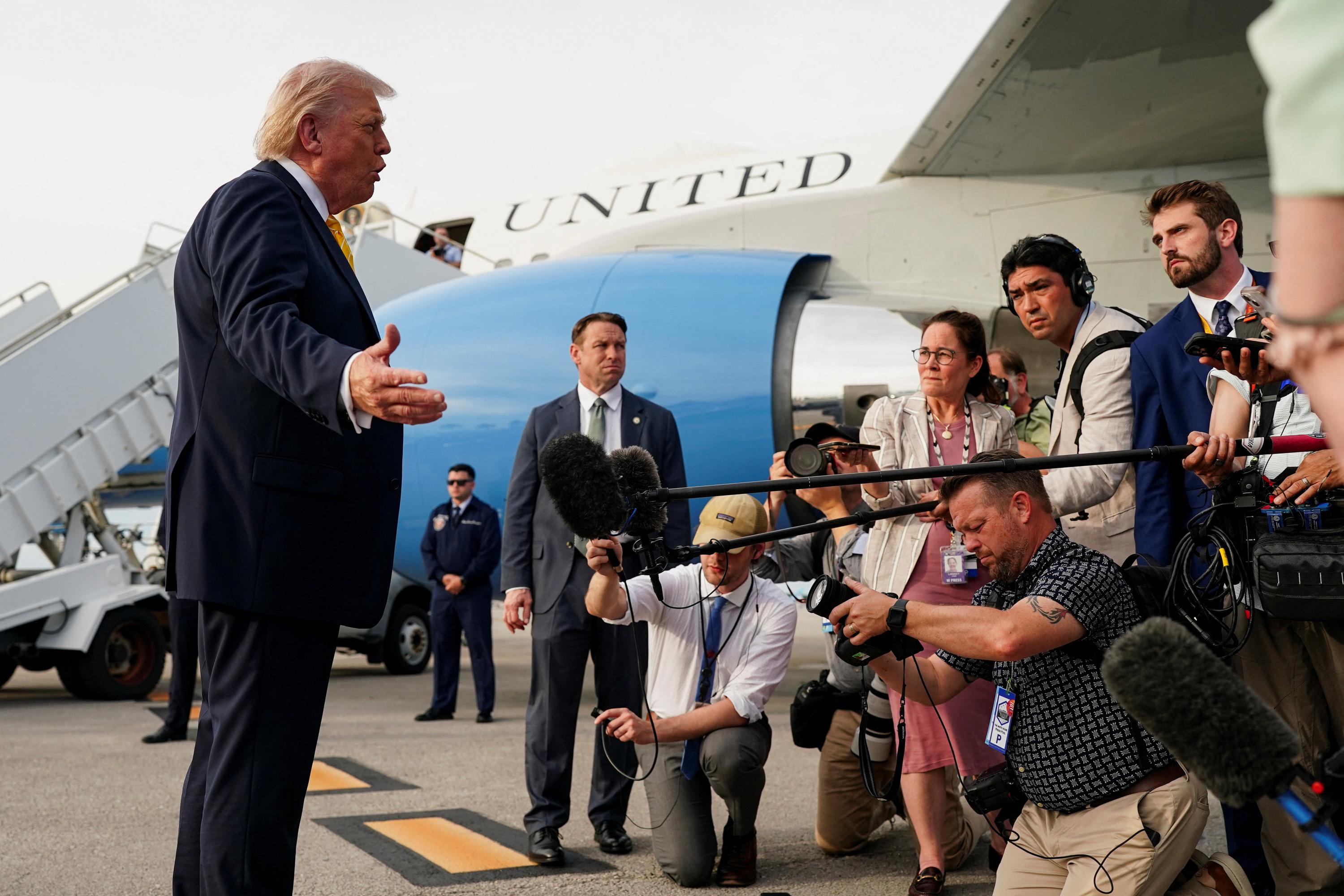 Washington va retirer 5 000 soldats d'Allemagne, Trump en annonce «bien davantage»