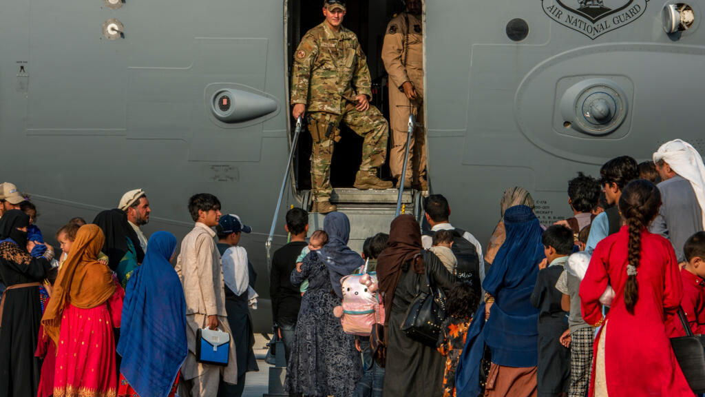 Afghans bloqués au Qatar: «Peut-être que la prison ce serait mieux qu'ici»