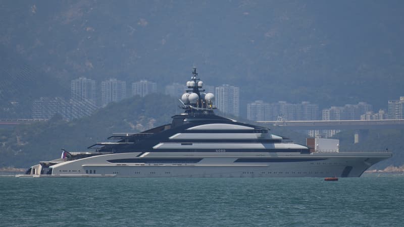 Un yacht appartenant à un milliardaire russe a traversé le détroit d'Ormuz avec des marins philippins à son bord