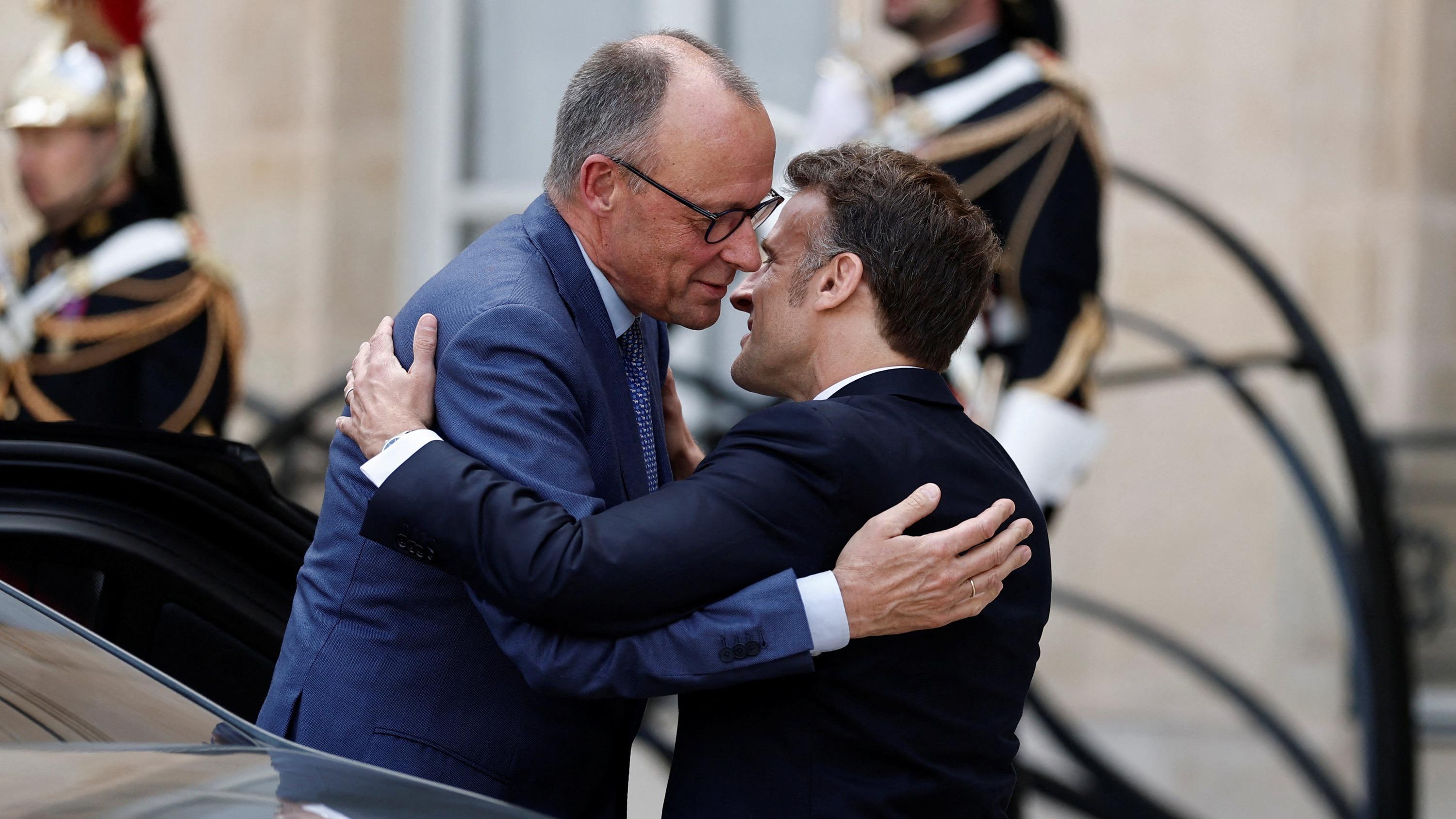 « On en revient toujours à la question des valeurs » : entre Paris et Berlin, le rendez-vous manqué d’Emmanuel Macron et de Friedrich Merz