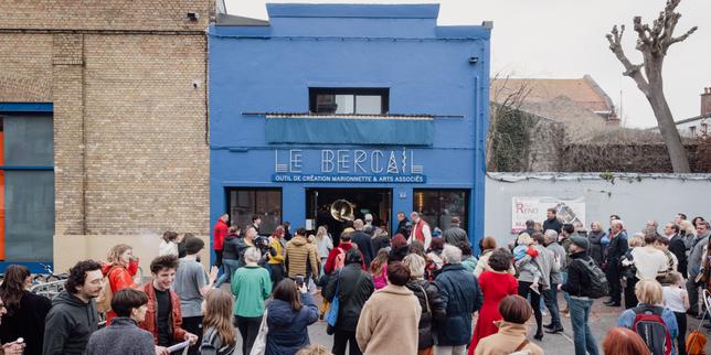 A Dunkerque, Alice Laloy invente, avec Le Bercail, un vaste terrain de jeu théâtral