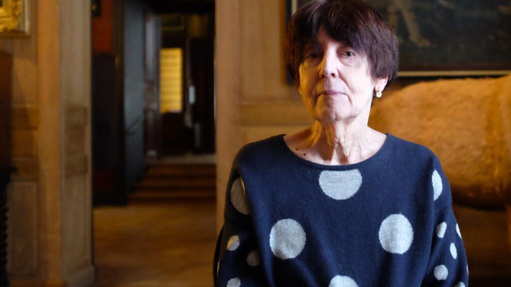 Annette Messager en un mot, un geste et un silence