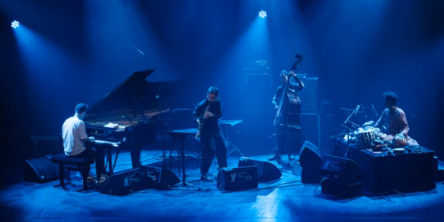 A Tourcoing, le besoin de souffler du saxophoniste Emile Parisien