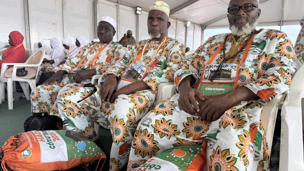 «L’émotion est grande», la ferveur des pèlerins ivoiriens en route pour le hadj à La Mecque