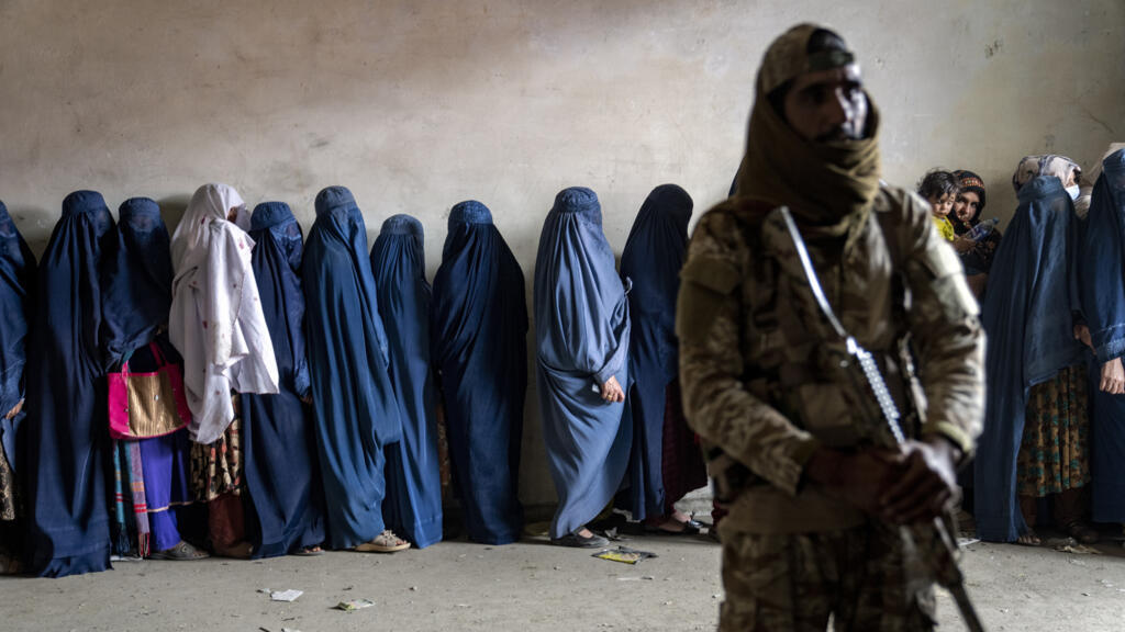 Afghanistan: cinq ans après le retour au pouvoir des talibans, les femmes toujours plus exclues de la société