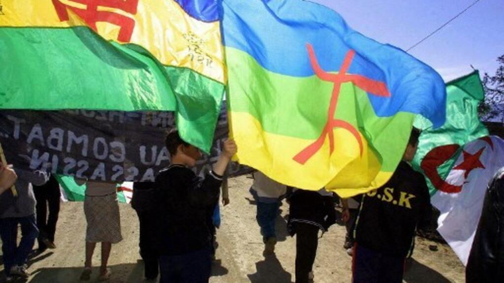 Algérie: des membres du mouvement kabyle MAK arrêtés pour des soupçons de perturbation des législatives