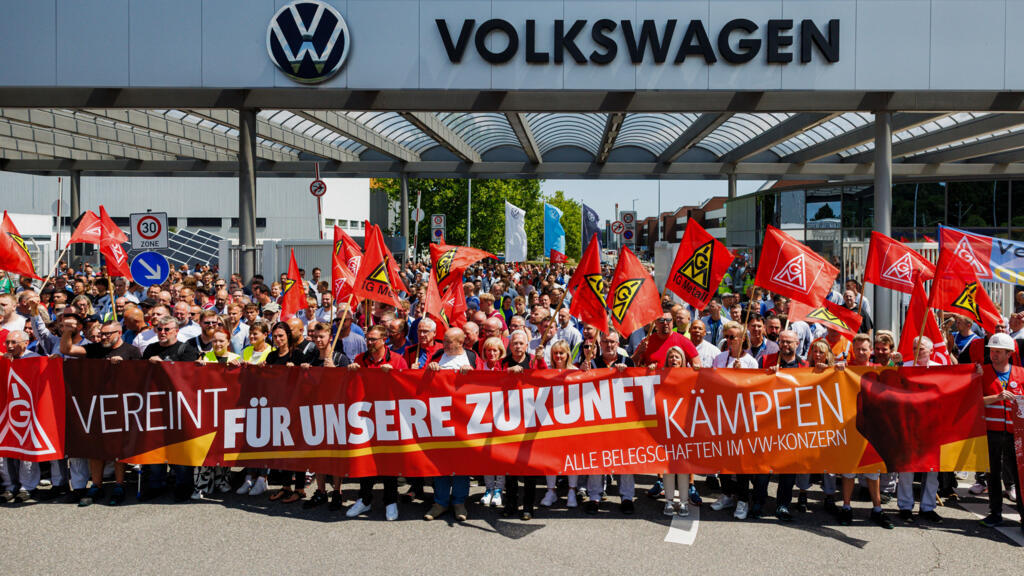 Allemagne: le constructeur automobile Volkswagen dans la tourmente