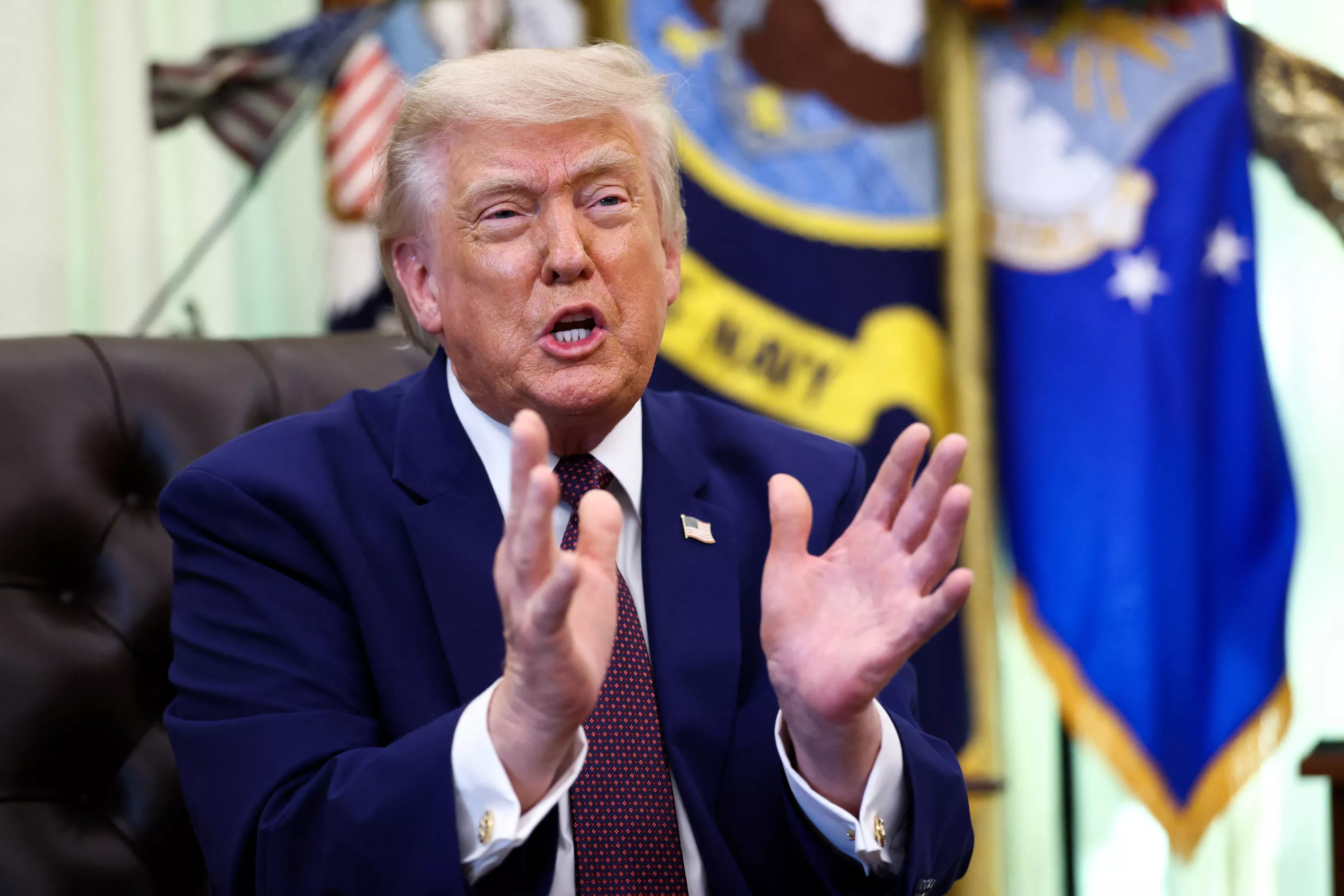Au Moyen-Orient, un cessez-le-feu, «c’est quand on continue à tirer, mais de manière plus modérée», ironise Donald Trump