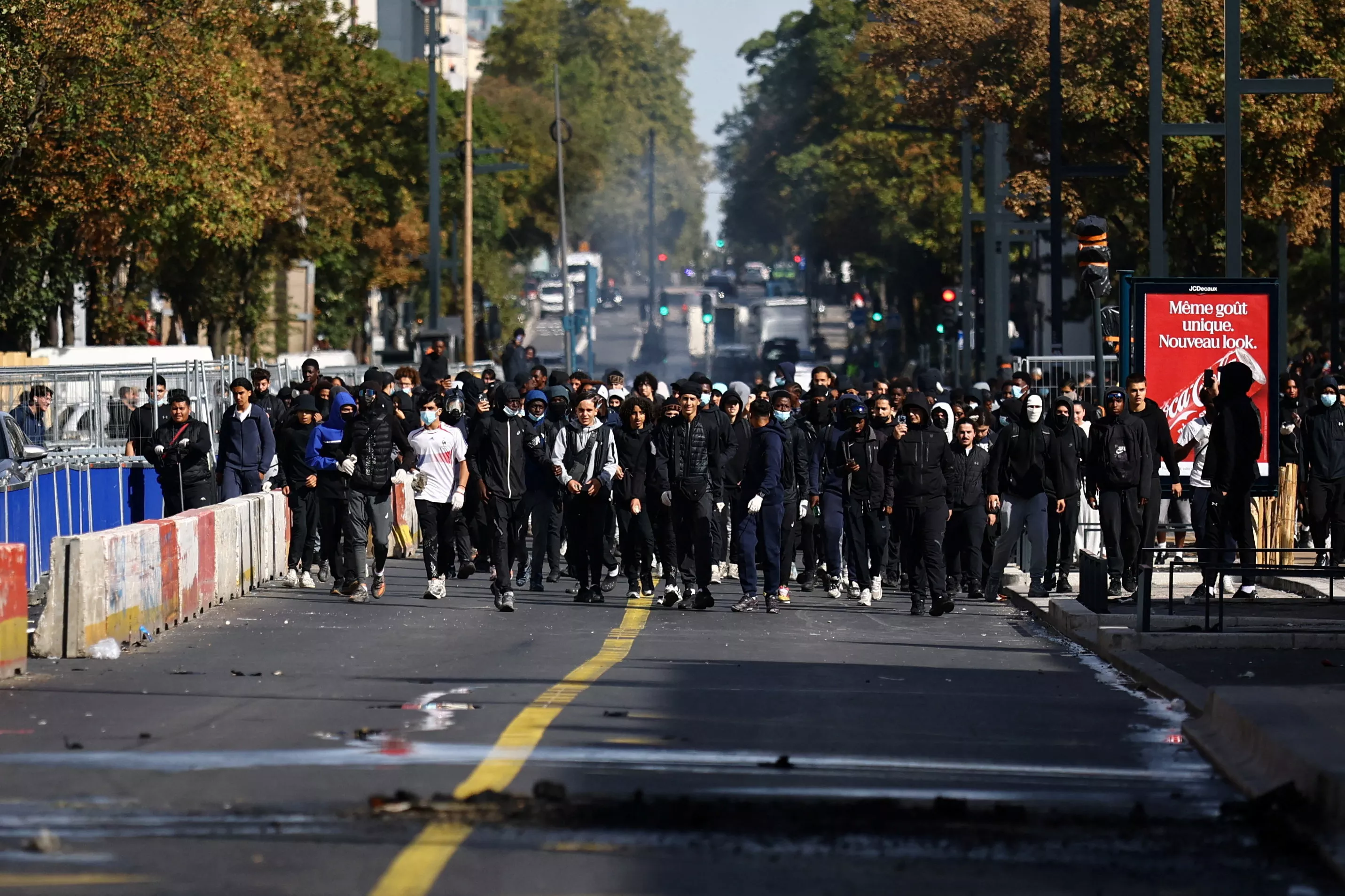 Blocages de lycées : en Île-de-France, plus de 800 interpellations, 85% de mineurs