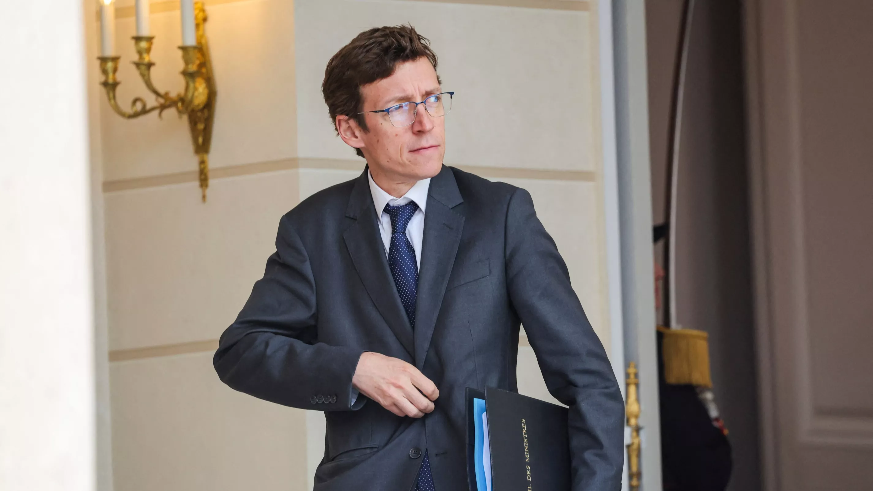 Blocus des lycées : «40 proviseurs blessés», affirme le ministre de l’Éducation nationale