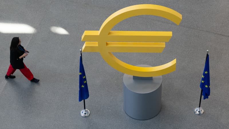 C'est une exception française, 99% des crédits immobiliers sont à taux fixe: les nouvelles règles européennes pourraient y mettre fin (pour protéger les banques)