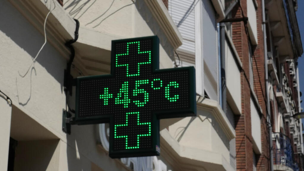 Canicule en France: la question d'un congé climatique posée par les Écologistes