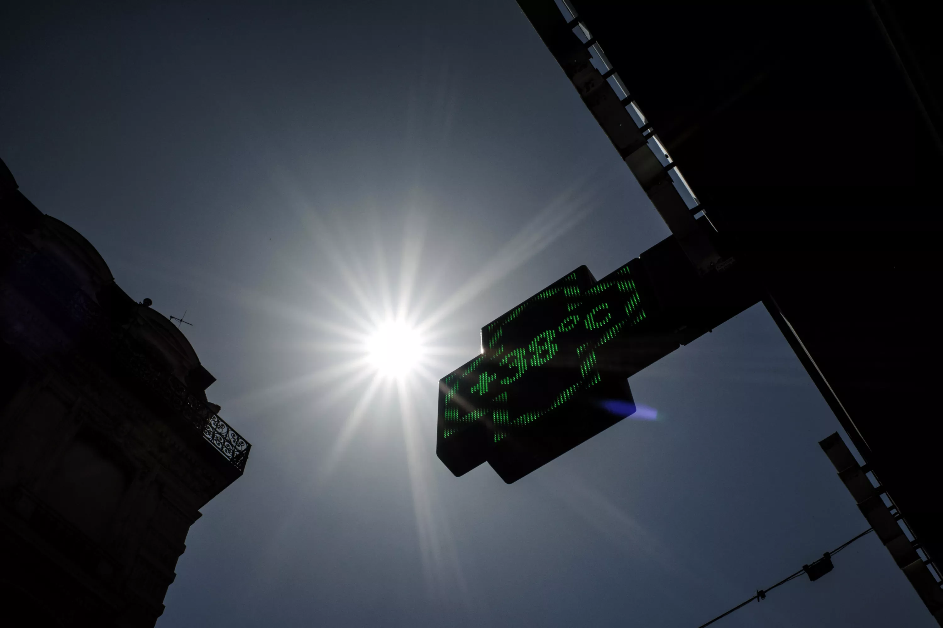 Canicule : plusieurs records absolus de chaleur battus jeudi