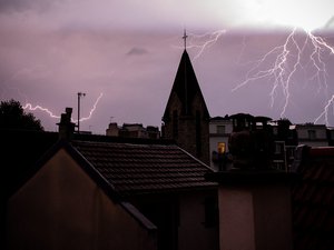 Canicule : plus de vigilance rouge, rafales 