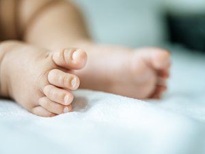 Cinq bébés retrouvés morts à Orange : fouilles du mari, perquisition… comment les policiers ont découvert les corps en décomposition