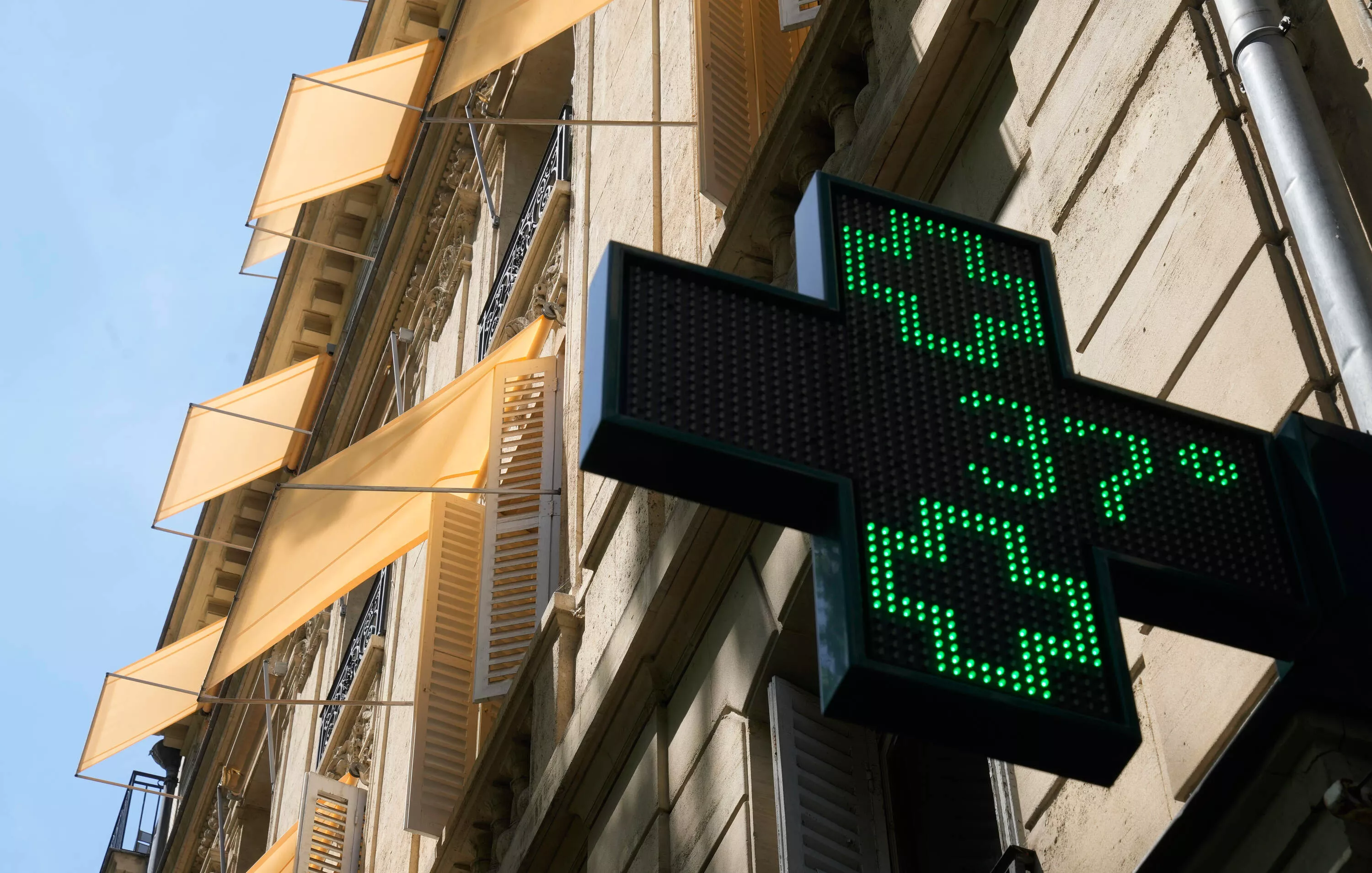 Climatisation : du RN aux Écologistes, la fin d’un tabou politique
