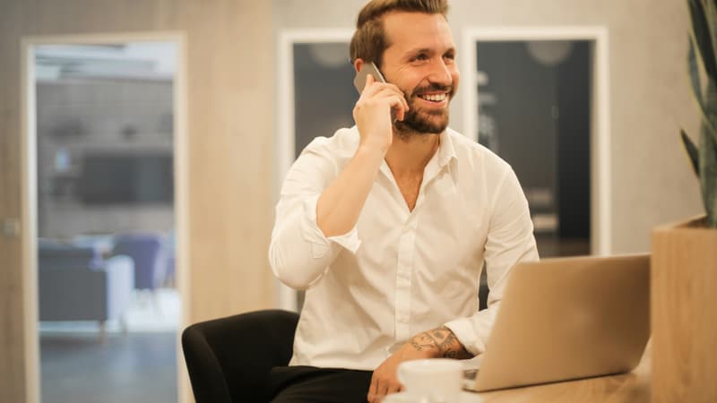 Comment trouver le contact direct de n'importe quel décisionnaire B2B grâce à cet outil ?