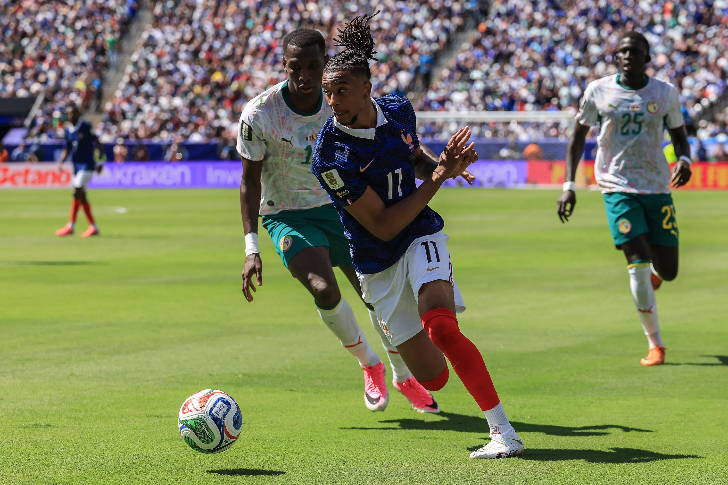 Coupe du monde 2026 : «Il a les yeux de la Nasa»... Michael Olise, l’artiste des Bleus qui voit tout avant les autres