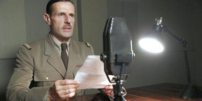 Alya Aglan, historienne : « De Gaulle ­est difficile à interpréter : il est lui-même un acteur »