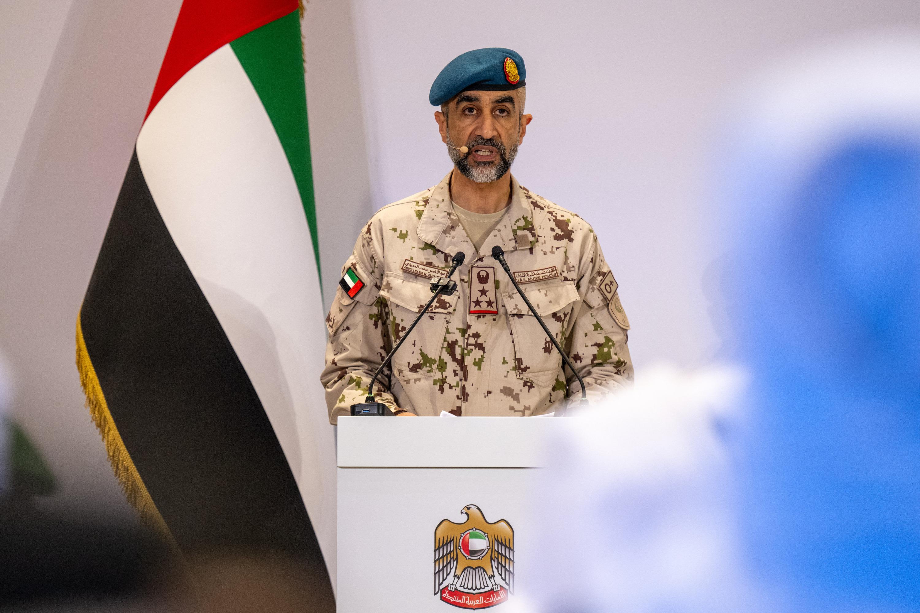 Guerre au Moyen-Orient : les Émirats arabes unis font état d’attaques de drones et missiles, Macron dénonce des frappes iraniennes «inacceptables»