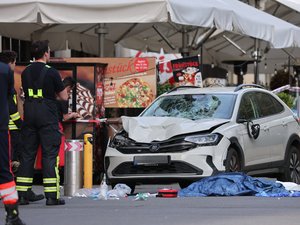Un automobiliste fonce dans la foule en pleine zone piétonne et prend la fuite : au moins deux morts et plusieurs blessés en Allemagne