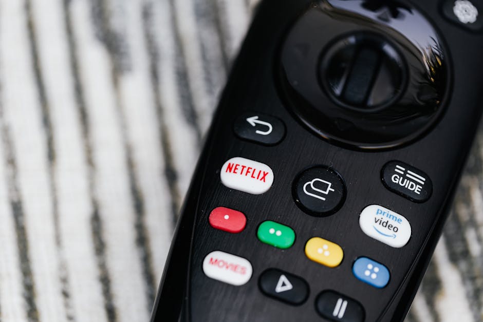 Télévision : « Les chaînes n’en finissent pas de reculer l’heure du “prime time” et les conséquences sont graves »