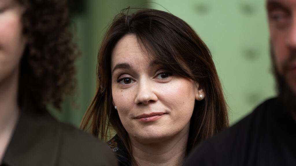 «De la propagande» pro-russe: à Paris, des manifestants ciblent Xenia Fedorova et appellent à des sanctions