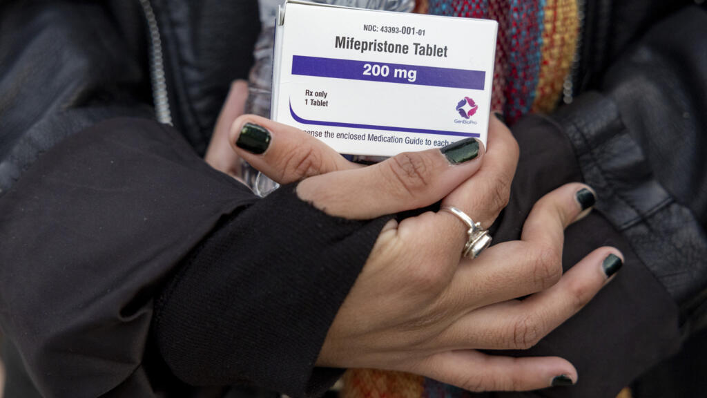 IVG: la justice américaine s'attaque à l'envoi postal de la pilule abortive