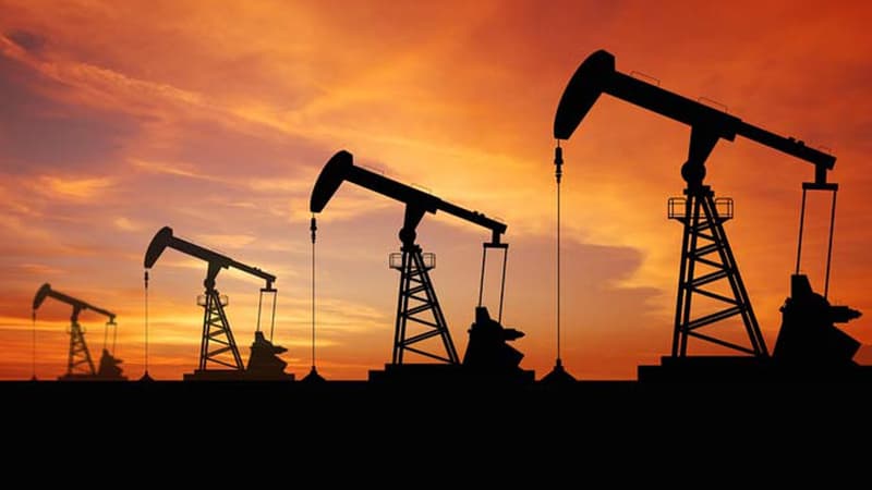 Depuis samedi, aucun échange de frappes entre les États-Unis et l'Iran n'a été signalé: les prix du pétrole chutent, le Brent sous les 90 dollars