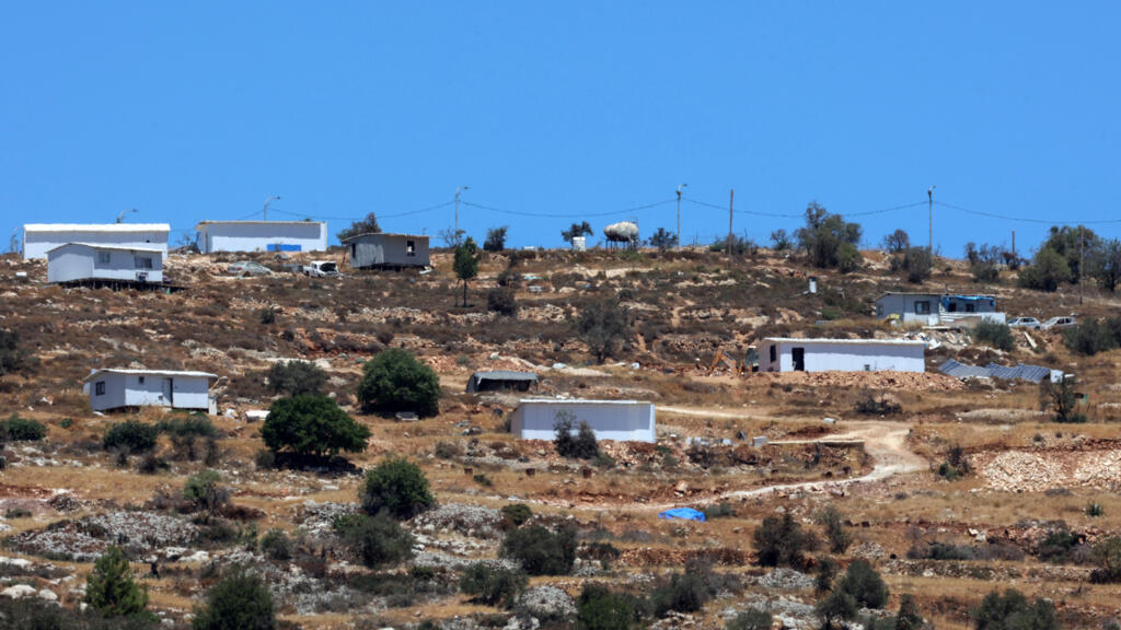 Des colons israéliens tentent d'incendier une mosquée en Cisjordanie