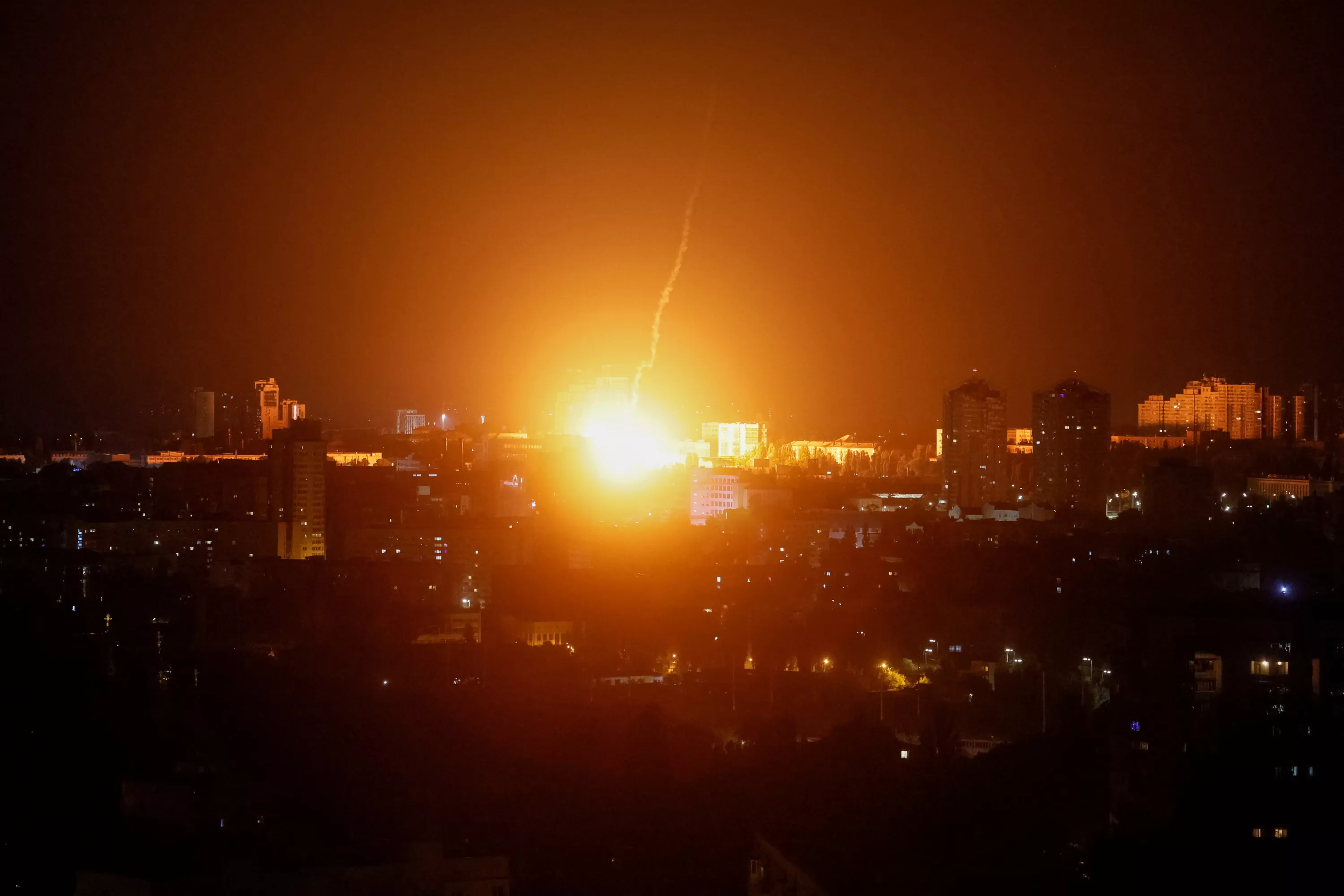 Des explosions entendues à Kiev après une alerte aux missiles balistiques