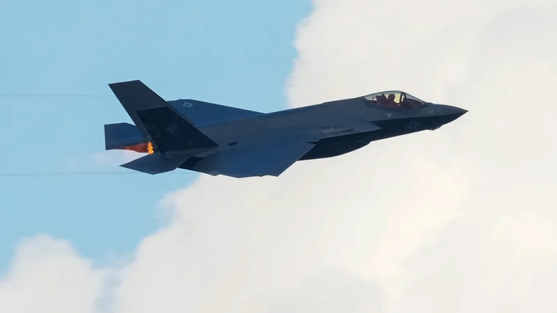 Des pièces détachées de F-35 ont été mystérieusement détournées vers Hong Kong: l'Australie assure que ce n'est pas du matériel
