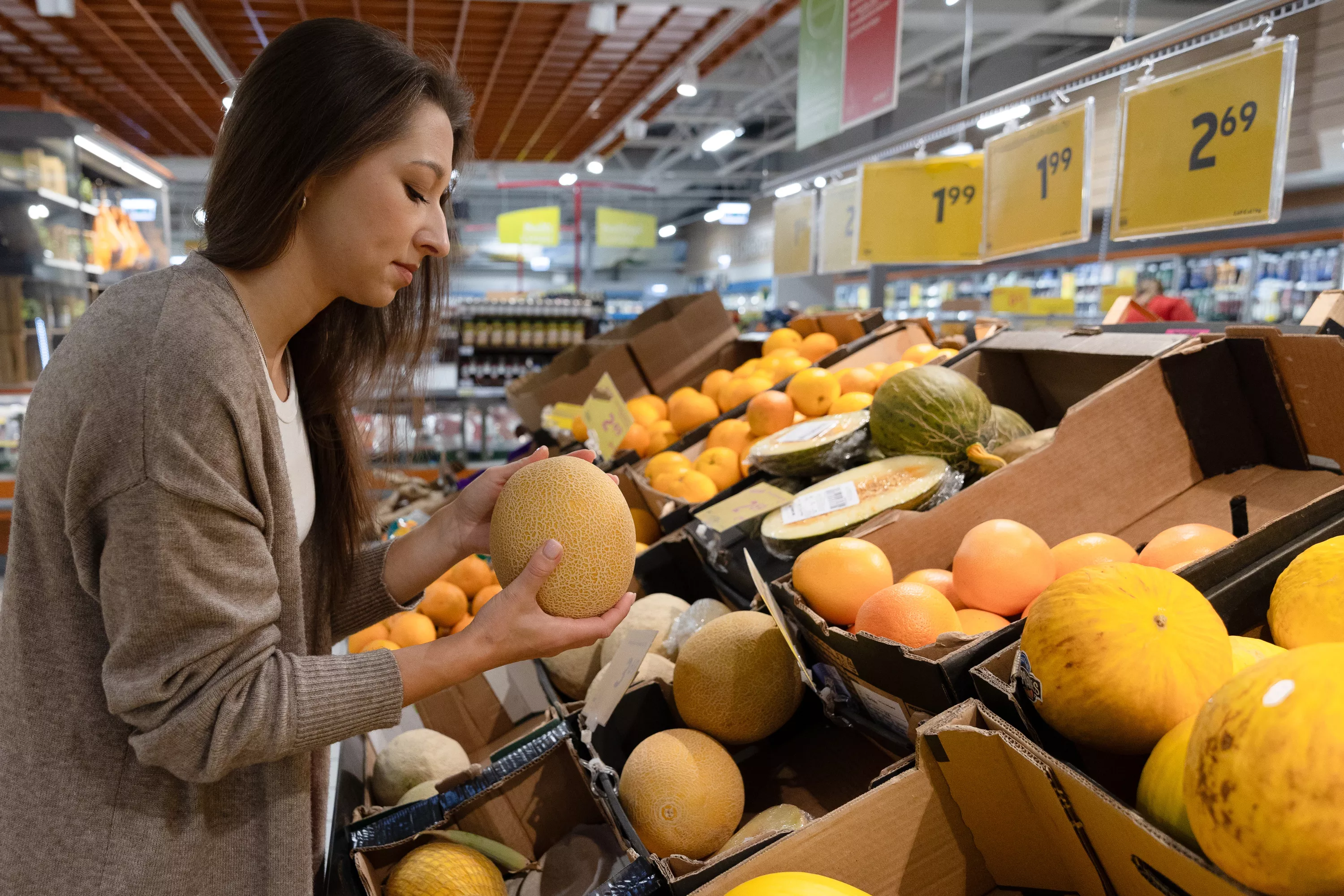 «Des pratiques qui instaurent un climat de peur intolérable» : le Sénat propose un arsenal de mesures pour mettre au pas les distributeurs