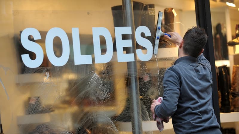 Des soldes d'été décevants pour les professionnels, la prolongation de la période 