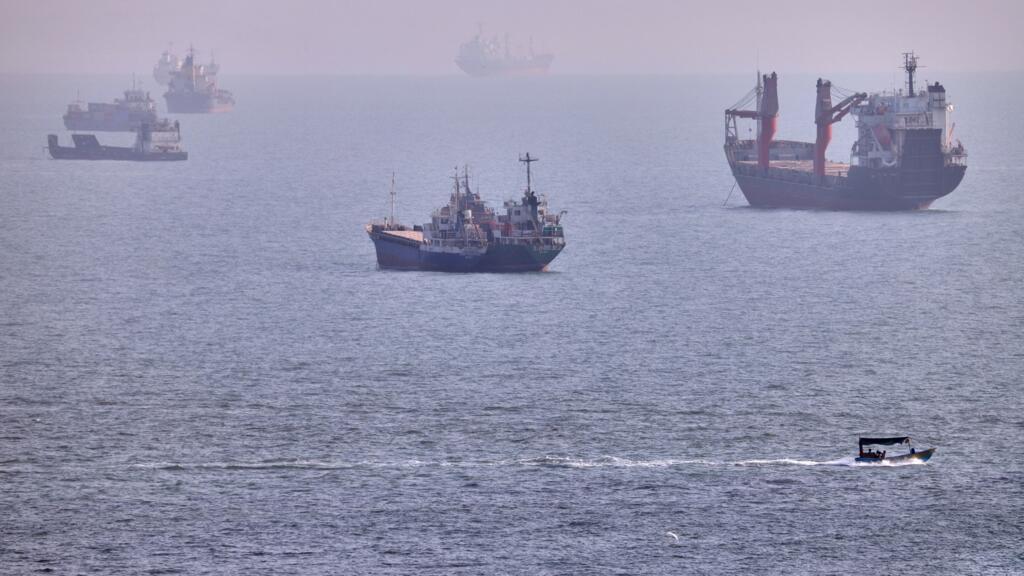 DIRECT - Moyen-Orient: l'Iran pose ses conditions pour la réouverture du détroit d'Ormuz