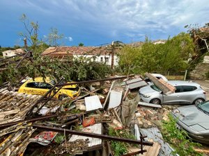 DIRECT Orages violents : deux personnes recherchées dans l’aude après le passage de la tornade… Suivez l’évolution des intempéries en temps réel