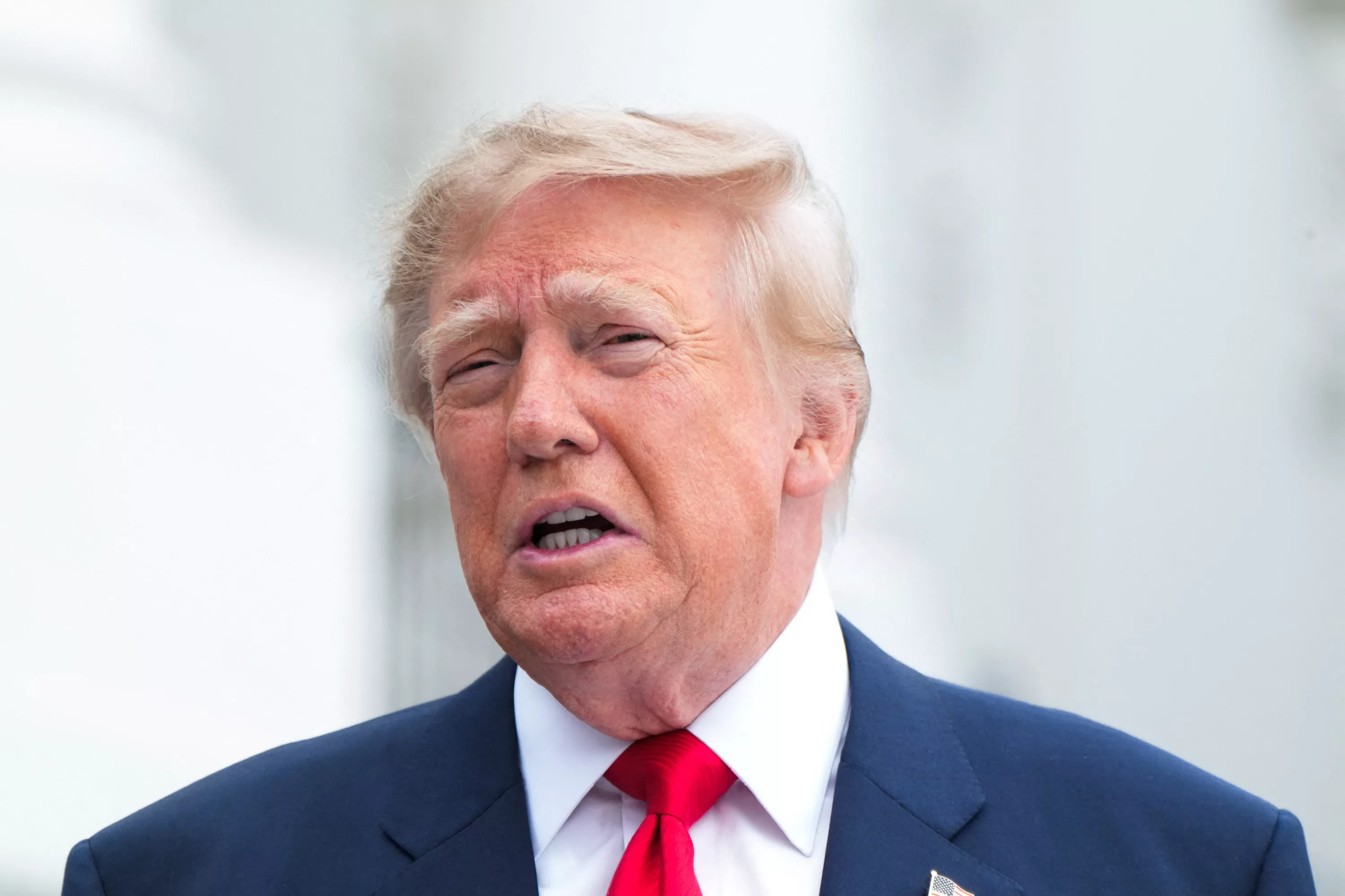 Donald Trump affirme qu’«il est temps pour l’Ukraine d’avoir un nouveau président» pour «parvenir à un accord» de paix avec la Russie