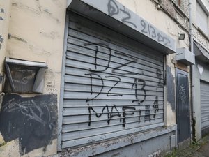 DZ Mafia : Mehdi Laribi, l’un des fondateurs de l’organisation criminelle, a été arrêté en Algérie