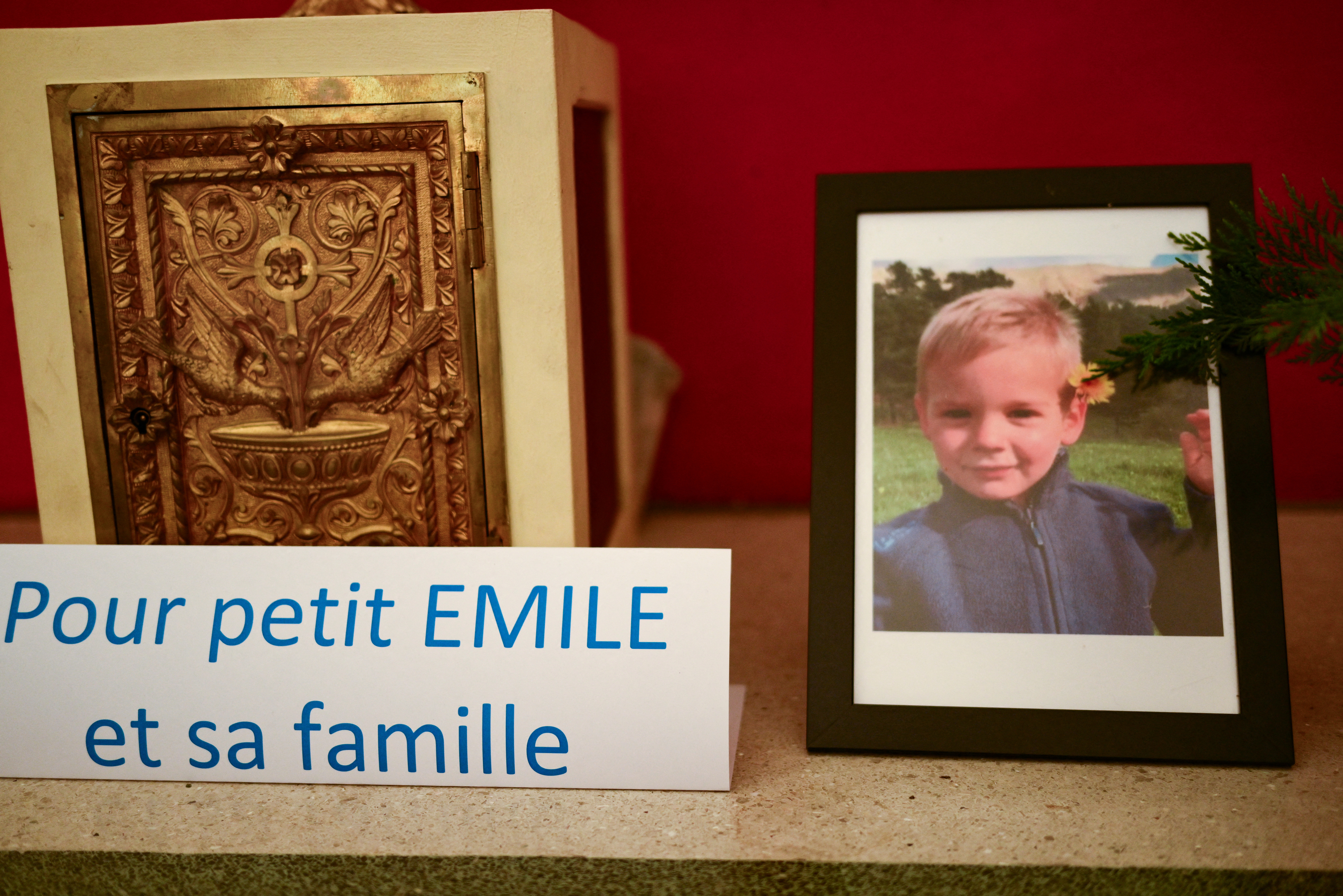 Mort d’Émile : les parents sortent du silence et dénoncent «les purs fantasmes» relayés sur l’enquête