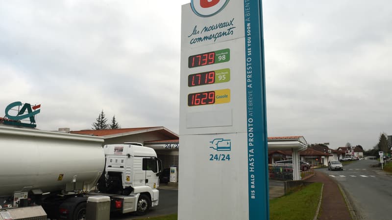 Sur un plein à 112 euros la grande distribution prend 1,50 euro: la Fédération du commerce appelle le gouvernement à regarder du côté des