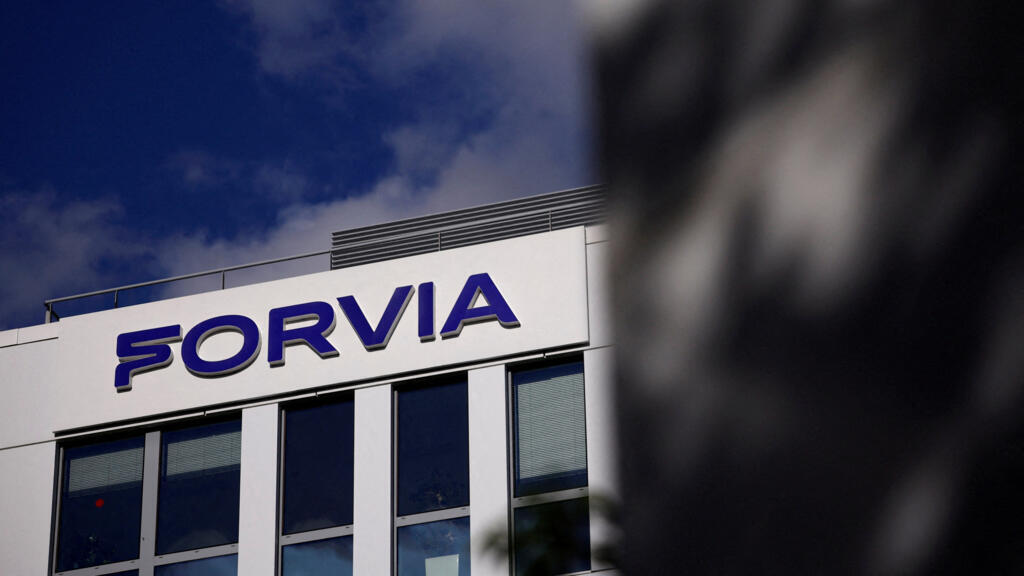 France: l'équipementier automobile Forvia vend sa division d'aménagements intérieurs à un fonds américain