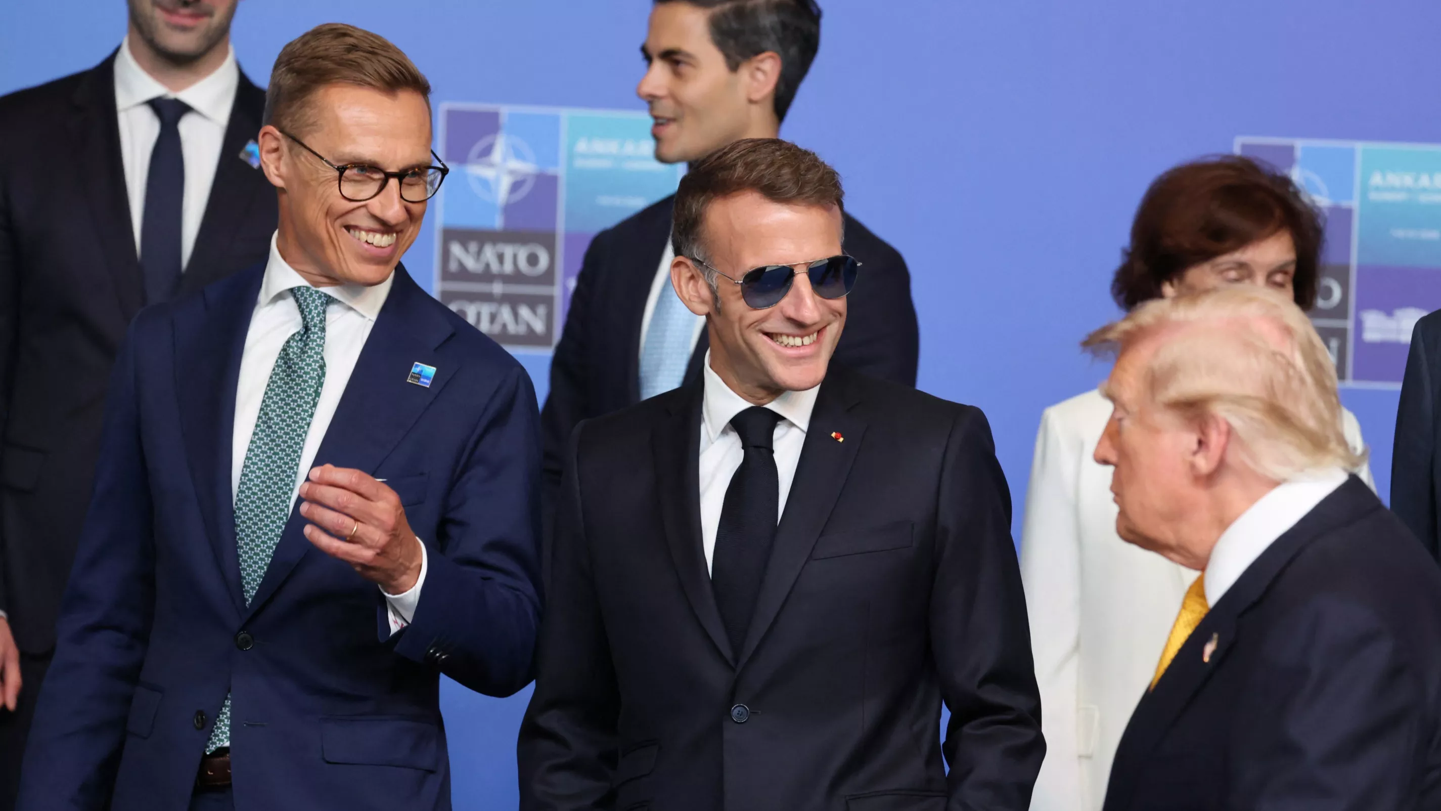 Emmanuel Macron souhaite «débattre en toute franchise» avec Donald Trump pour l’«orienter vers les bonnes décisions»