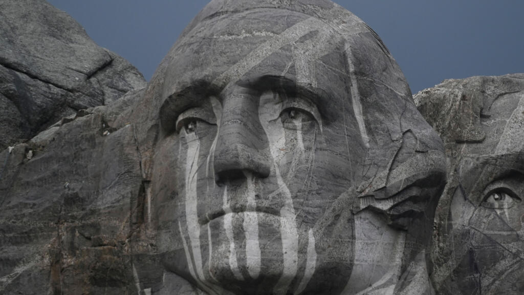 EN DIRECT - 250 ans des États-Unis: Donald Trump au Mont Rushmore pour lancer les festivités